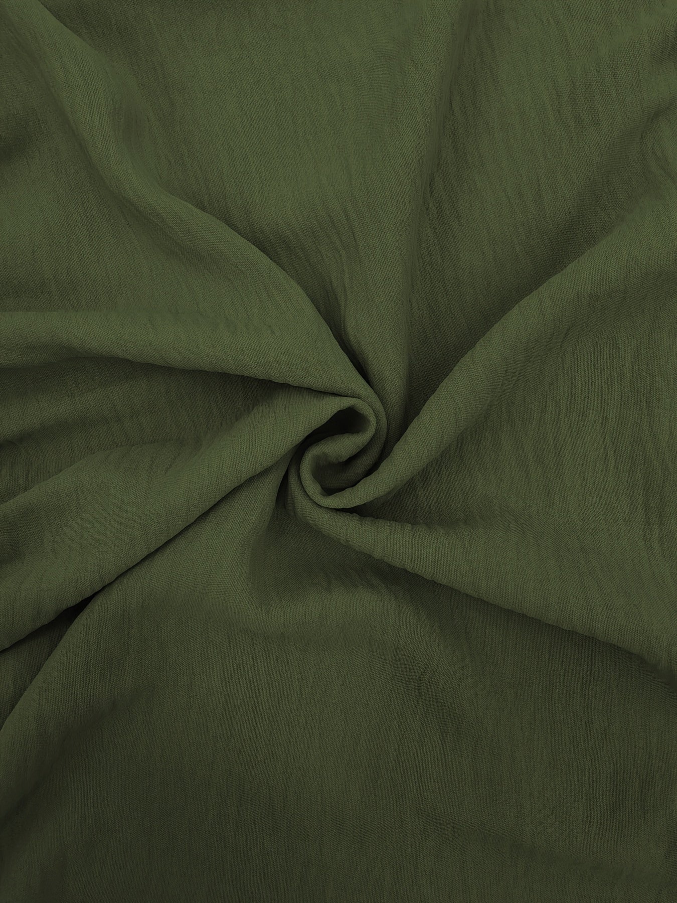 Elegant Light Green Maxi Dress for Muslim Women - Casual Solid Color with Ruffle Hem & Button Detail, Polyester Blend, Machine Washable - Hijab Not Included