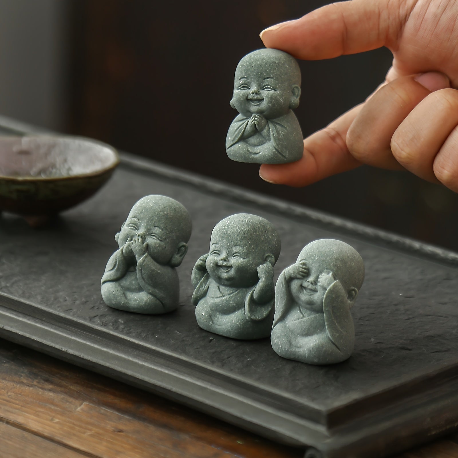 4pcs, Cute Smiling Little Buddha Statue, Monk, for Living Room/Yoga Room/Tea Table/Outdoor Garden/Moss Flower Pot/Fish Tank Decoration, Beautiful and Peaceful/Soothing Decoration, Creative Small Gift, Housewarming Gift