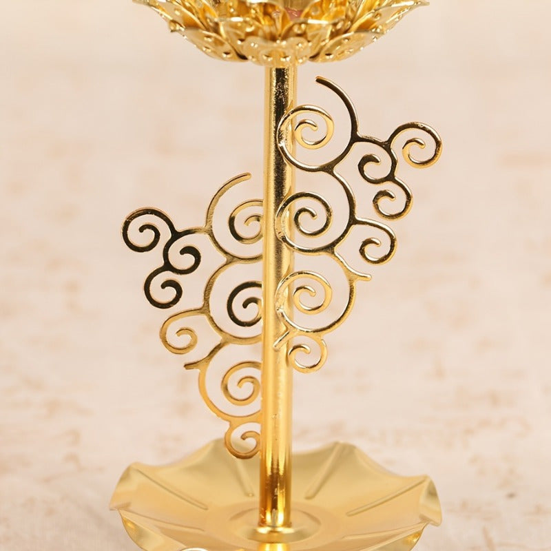 2pcs For Lotus Candle Holders for Buddha & Religious Temples - Elegant Metal Decorative Candlesticks for Home, Weddings, and Special Occasions