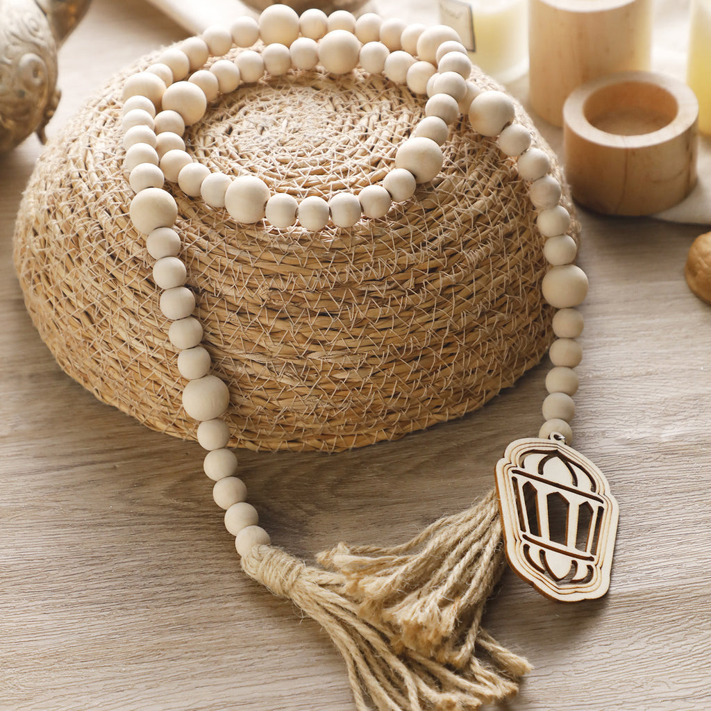 1pc Ramadan Wooden Beads Wall Hanging, Islamic Crescent Moon & Lantern Decor, Eid Al-Fitr Mubarak Muslim Ornament, No Electricity Festive Party Decoration, Ideal Gift for Ramadan Celebrations