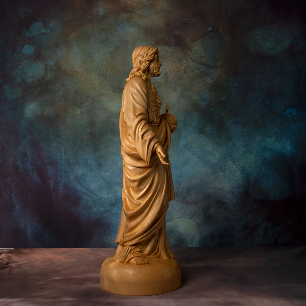 1pc Hand Carved Boxwood Jesus Sacred Heart Statue, Indoor Home Living Room Bedroom Decoration, Christian Gift Art Statue