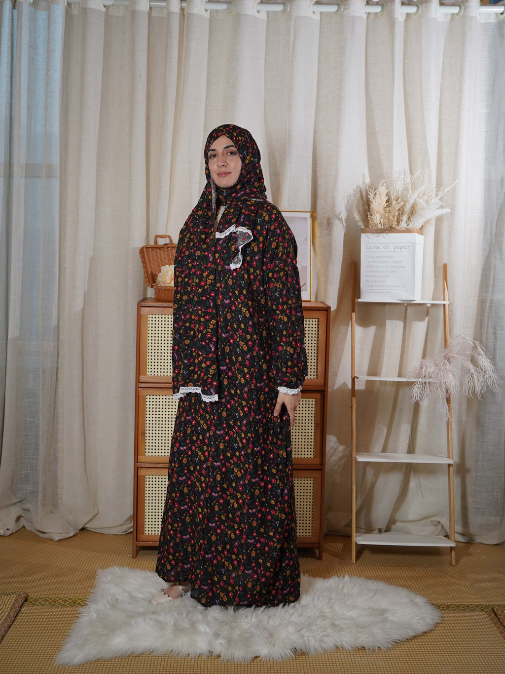[Traditional Fashion] Prayer Robe and Scarf Set | for Muslim Women | in the Middle East | Traditional Fashion Print