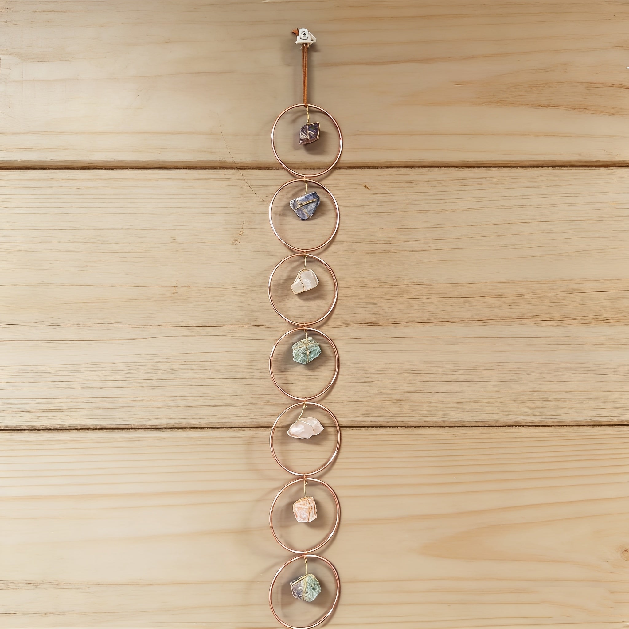 Vintage 7 Chakra Crystal Gemstone Wall Hanger - Rustic Hanging Ornament for Home Decor, Yoga & Spiritual Meditation, Natural Stones for Healing, Vintage Home Decor