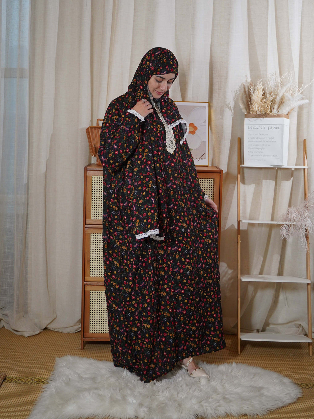 [Traditional Fashion] Prayer Robe and Scarf Set | for Muslim Women | in the Middle East | Traditional Fashion Print