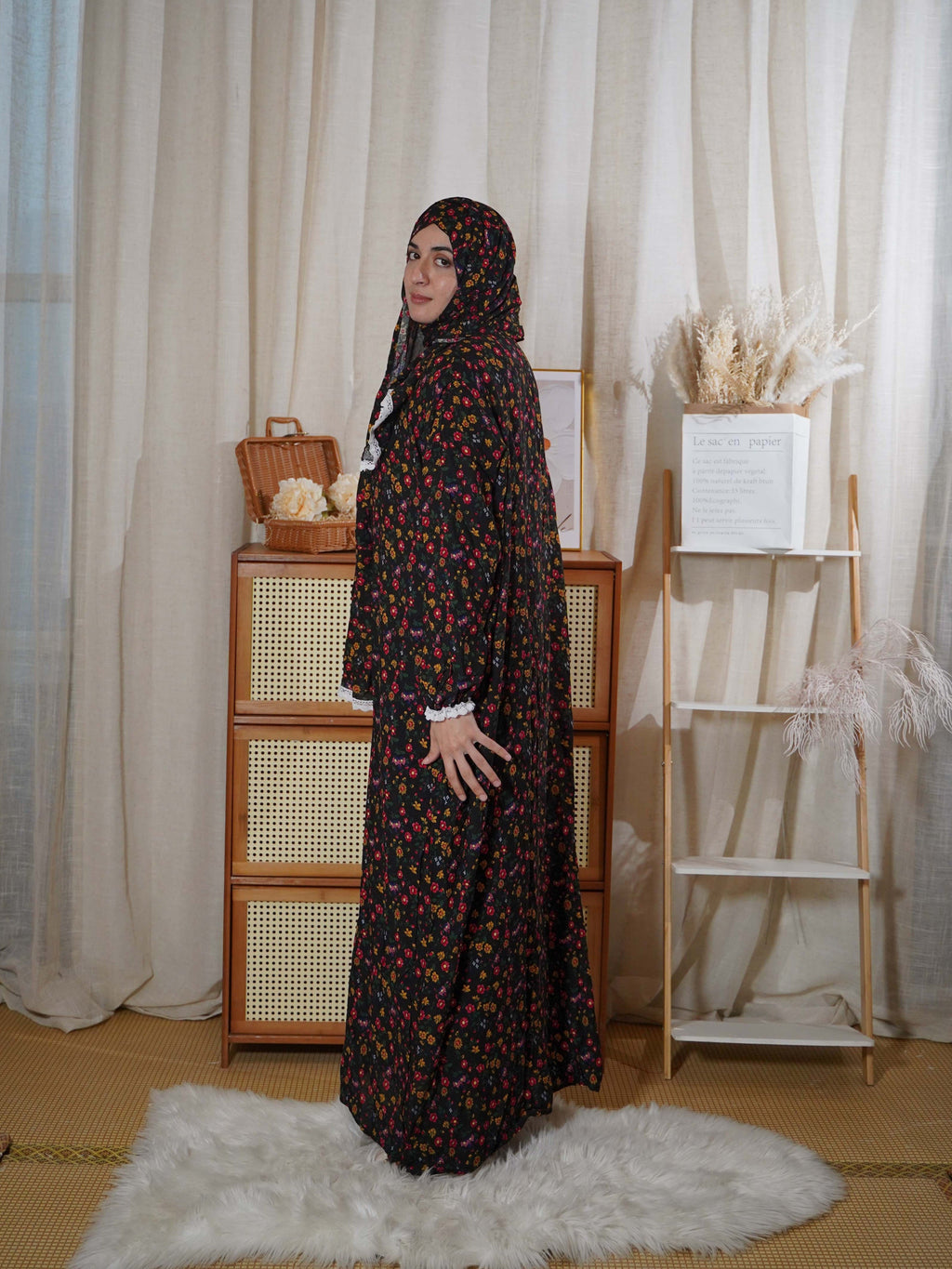[Traditional Fashion] Prayer Robe and Scarf Set | for Muslim Women | in the Middle East | Traditional Fashion Print