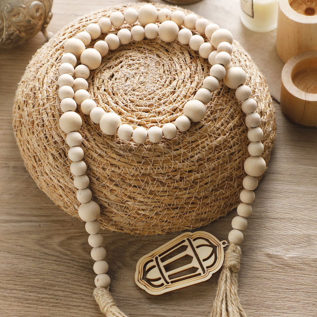1pc Ramadan Wooden Beads Wall Hanging, Islamic Crescent Moon & Lantern Decor, Eid Al-Fitr Mubarak Muslim Ornament, No Electricity Festive Party Decoration, Ideal Gift for Ramadan Celebrations